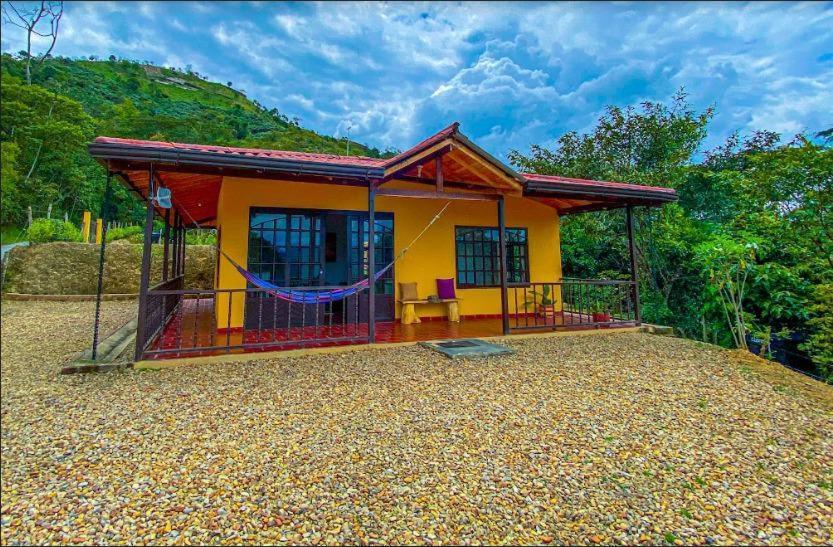 - El Paraiso Ferienhaus
