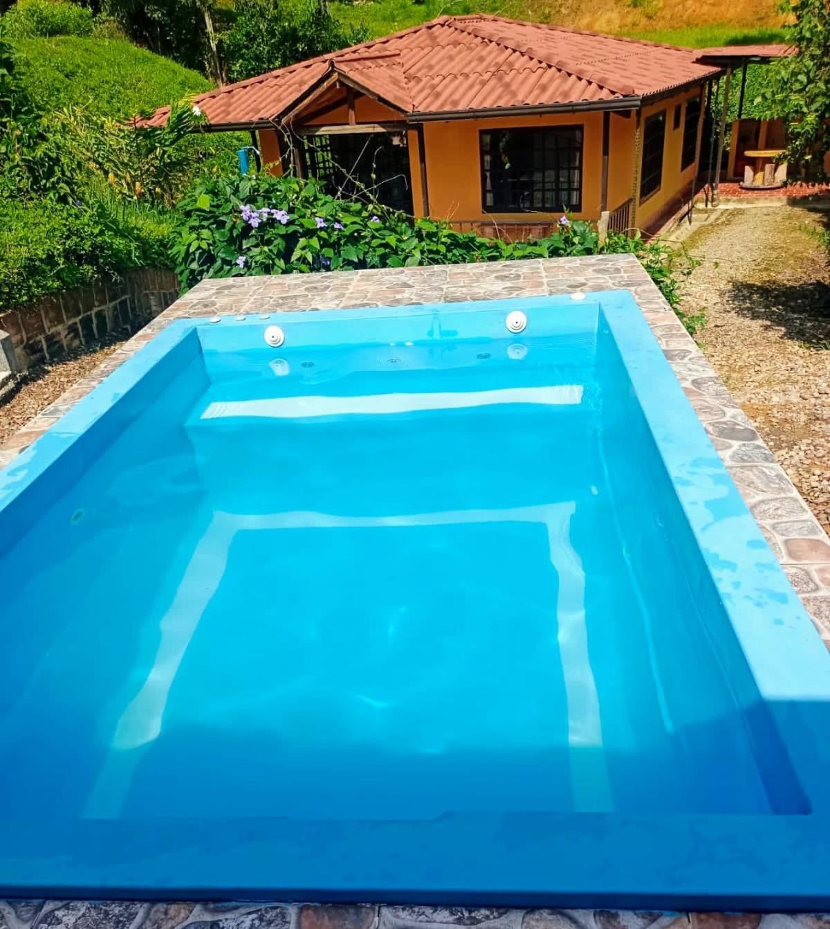 - El Paraiso